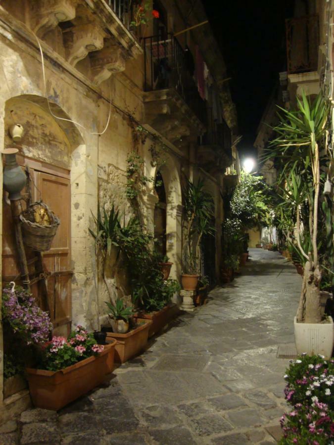 Ferienwohnung Il Nido Di Diana In Ortigia Syrakus Exterior foto